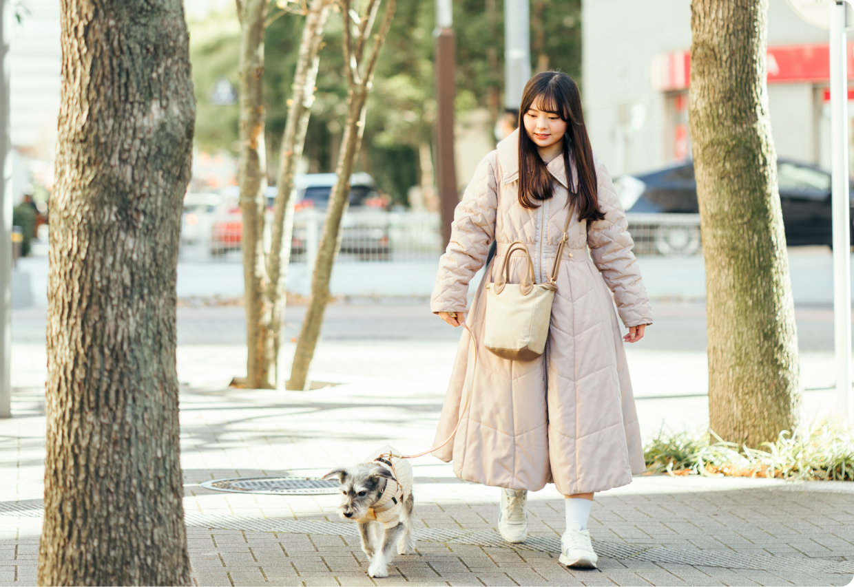 犬と女性