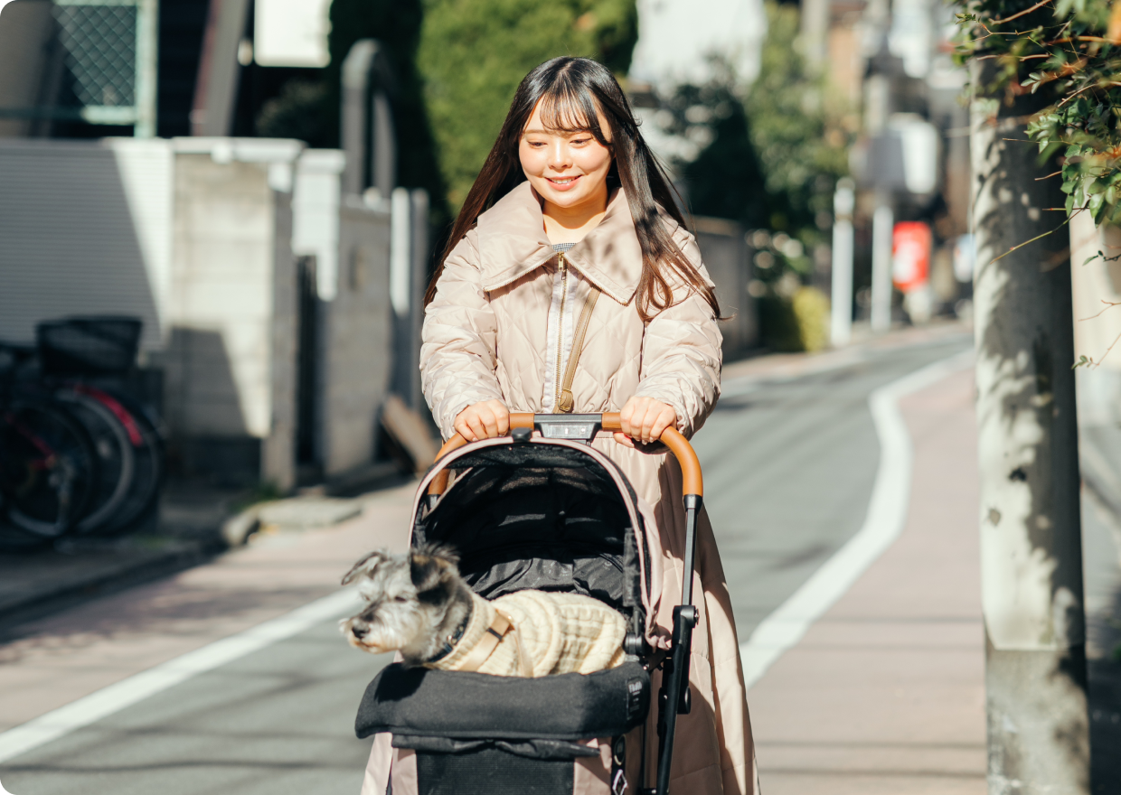 犬と女性