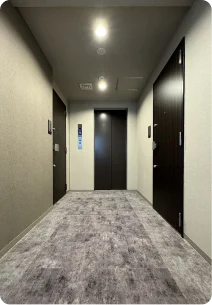 共用廊下に高機能床材